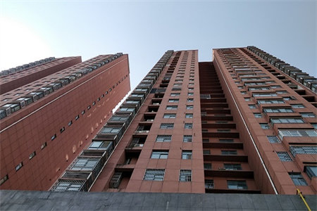 芦河小区3室1厅1卫105㎡带付方8.7